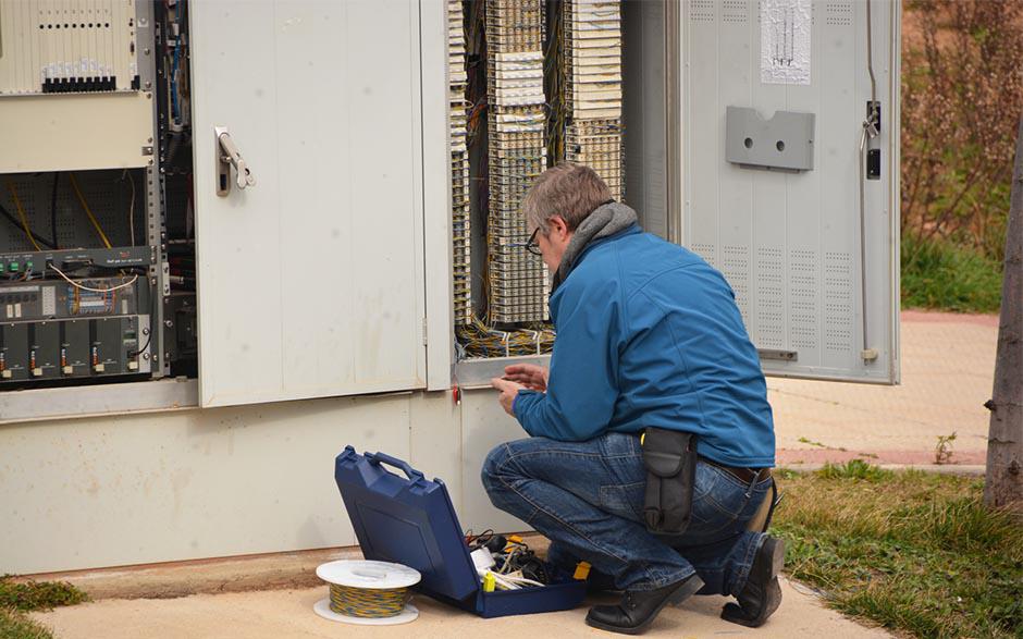 électricien artisan Vaux-le-Pénil